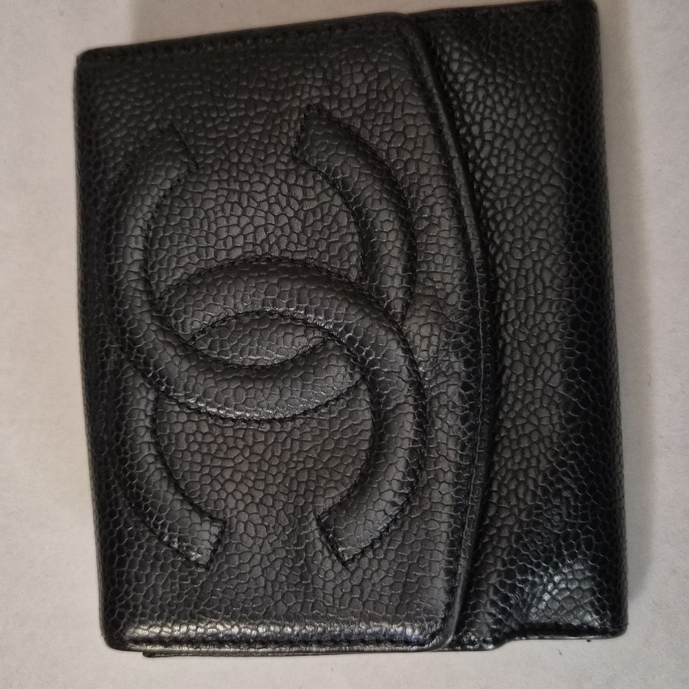 CHANEL Textured Black Leather Wallet